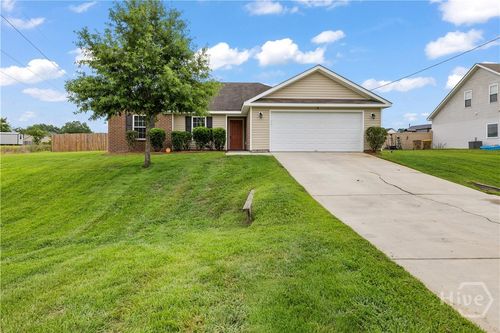 180 Bonnie Cir, Ellabell, GA, 31308-7241 | Card Image