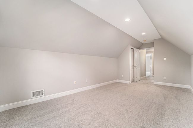 1630 Normandy Rd, Condo with 3 bedrooms, 3 bathrooms and null parking in Clawson MI | Image 23