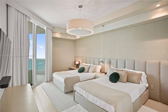 APT-3202 - 16051 Collins Ave, Condo with 2 bedrooms, 3 bathrooms and null parking in Sunny Isles Beach FL | Image 14