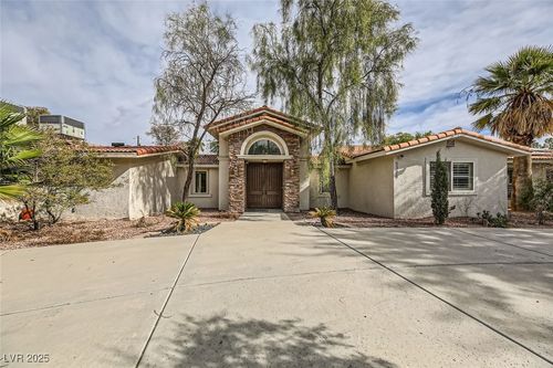 5328 Topaz St, Las Vegas, NV, 89120-1826 | Card Image