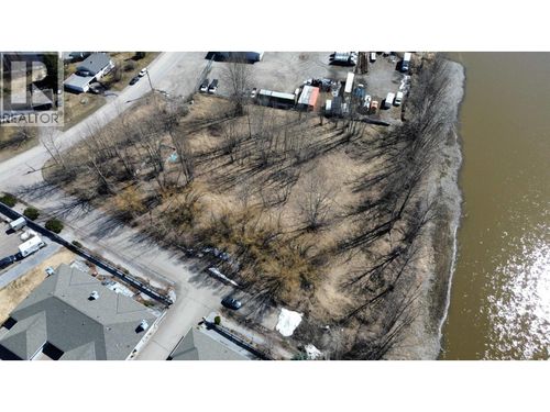 757 Preston Rd, Prince George, BC, V2K1A9 | Card Image