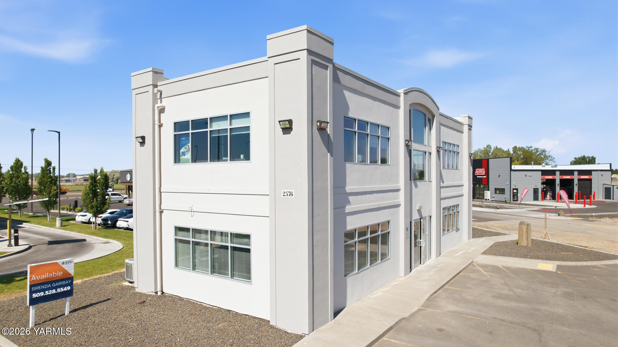 Commercial Sale in Sunnyside 2