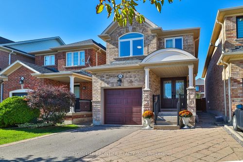 86 Venice Gate Dr, Woodbridge, ON, L4H0E7 | Card Image