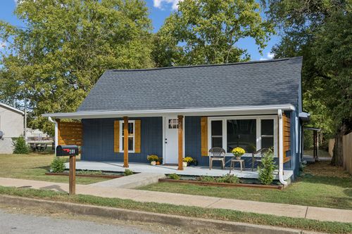 209 Olive St, Mount Pleasant, TN, 38474-1623 | Card Image