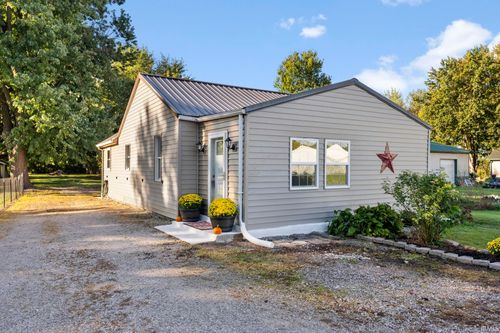 9193 E County Road 600, Forest, IN, 46039-9792 | Card Image
