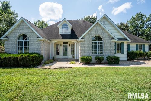 15 Timber Creek Dr, Herrin, IL, 62948-2442 | Card Image