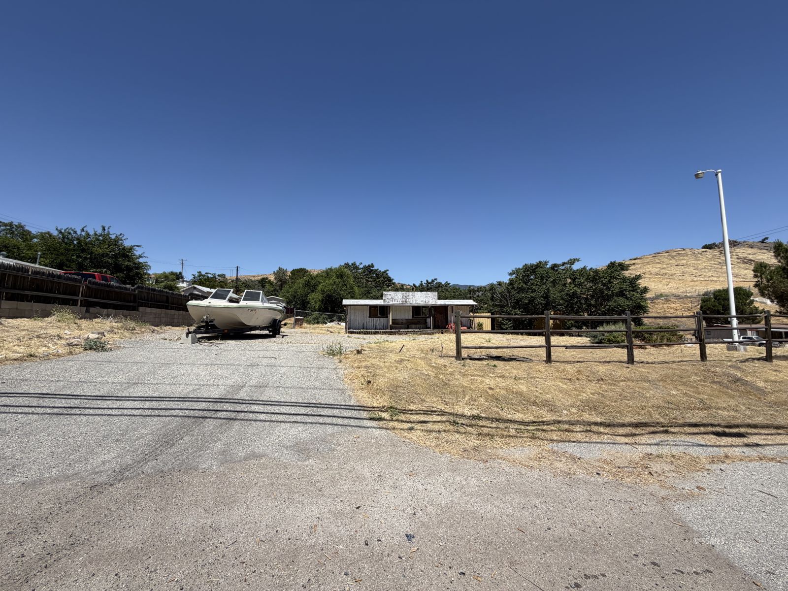 3705 Lake Isabella Blvd, Bodfish, CA 93205