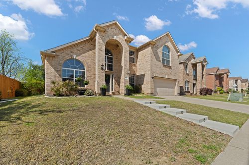 7722 Labrador Dr, Arlington, TX, 76002-4551 | Card Image