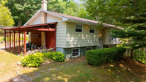 82 Highbury Rd, New Minas, NS, B4N3P7 | Card Image