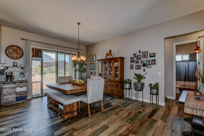 Dining Area | Image 19