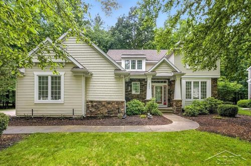 3803 Aspen Way, Midland, MI, 48642-7425 | Card Image