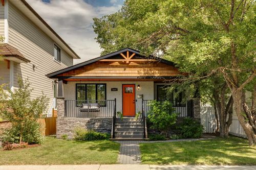 1644 16 St Se, Calgary, AB, T2G3P7 | Card Image
