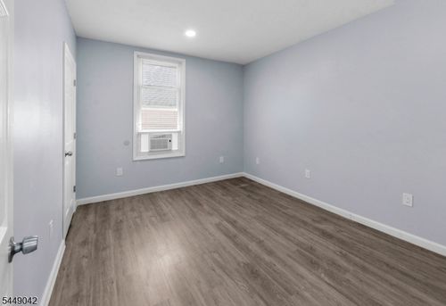 100 Haledon Ave, Paterson, NJ, 07522-3314 | Card Image