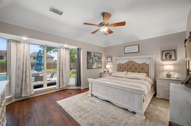 29518 Timber Trail St, House other with 5 bedrooms, 4 bathrooms and 2 parking in Spring TX | Image 25