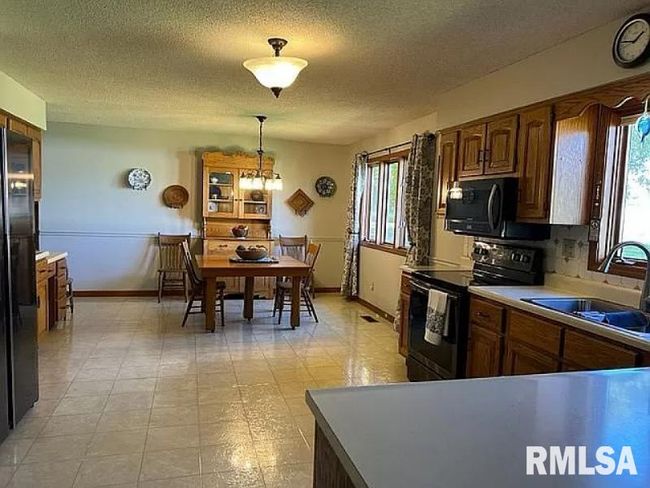 3625 Timothy Rd, House other with 3 bedrooms, 2 bathrooms and null parking in Springfield IL | Image 7