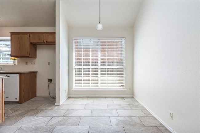 Dining nook | Image 11