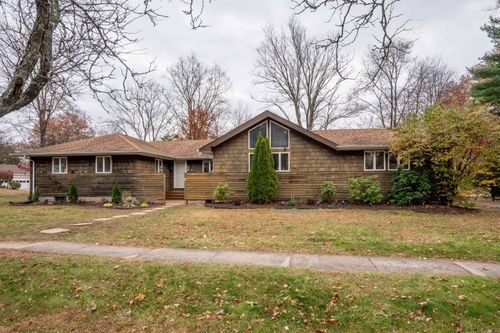 148 King Philip Dr, West Hartford, CT, 06117-1319 | Card Image