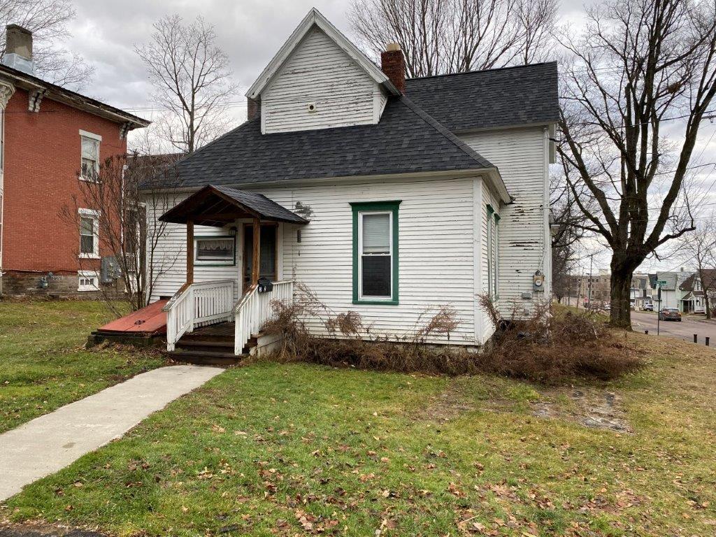 Francis St, Malone, NY 12953