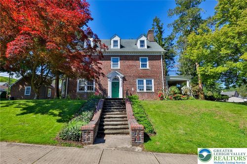 1242 Broadway, Fountain Hill, PA, 18015-4141 | Card Image
