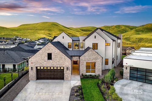 6062 E Marmount Ct, Boise, ID, 83716-5071 | Card Image