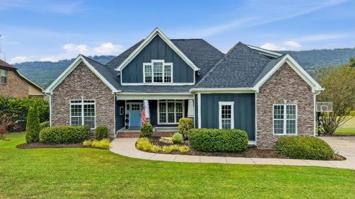1227 Saddlebrook Dr, Chattanooga, TN, 37405-1952 | Card Image