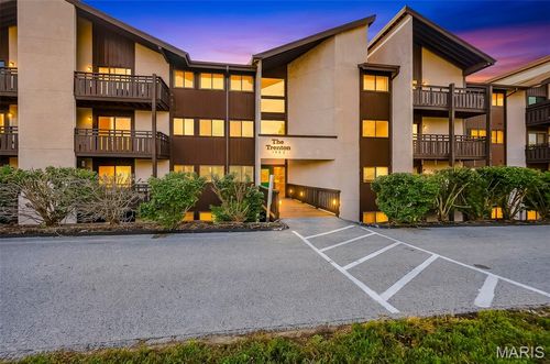 401-1465 Heritage Lndg, Saint Charles, MO, 63303-6169 | Card Image