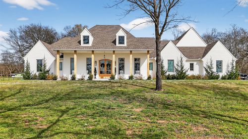 934 N 4389 Ln, Pryor, OK, 74361-3557 | Card Image