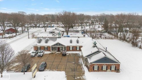 37244 S Groesbeck Hwy, Clinton Township, MI, 48036-2345 | Card Image