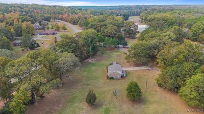 402 Lower Gainesville Road, House other with 3 bedrooms, 2 bathrooms and null parking in Prattville AL | Image 3