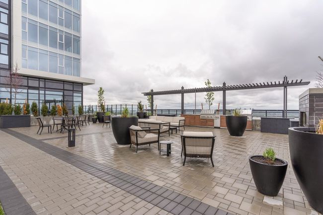 1606 - 1045 Austin Avenue, Condo with 1 bedrooms, 1 bathrooms and 1 parking in Coquitlam BC | Image 24