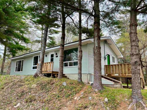 98 Lakeside Dr, Welshtown, NS, B0T1W0 | Card Image