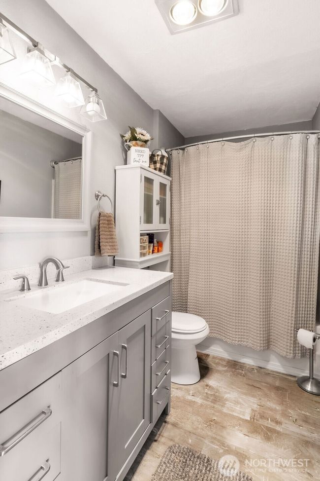 64 Brady Loop Rd E, House other with 3 bedrooms, 2 bathrooms and 4 parking in Montesano WA | Image 21