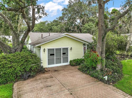24 Brigadoon Cir, LEESBURG, FL, 34788-7624 | Card Image