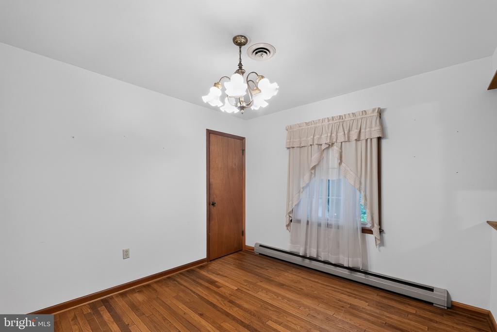 Residential in FREDERICK 5