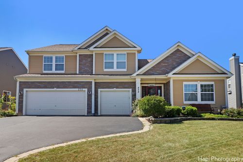 272 Cross Creek Lane, Lindenhurst, IL, 60046 | Card Image