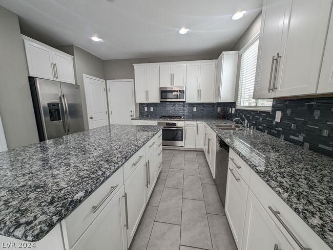 6448 Earl Pike Ct, House other with 3 bedrooms, 3 bathrooms and null parking in Las Vegas NV | Image 11