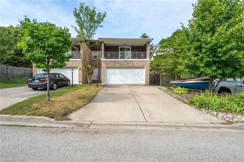257 Homestead Cres, London, ON, N6G2E7 | Card Image