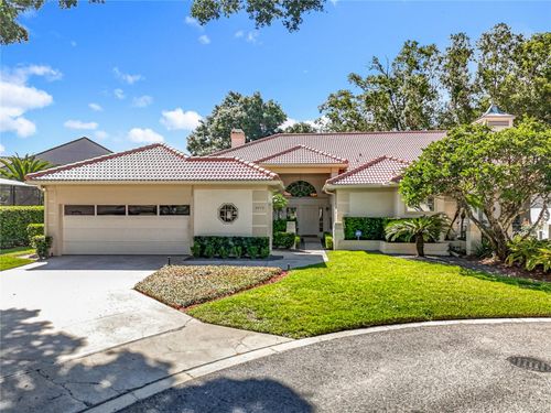 2470 Sweetwater Country Club Drive, APOPKA, FL, 32712 | Card Image