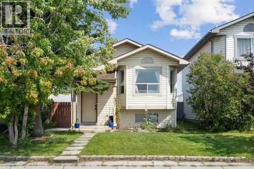 46 Applemead Close Se, Calgary, AB, T2A7S6 | Card Image