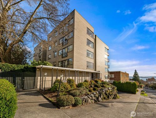 101-912 3rd Ave W, Seattle, WA, 98119-3751 | Card Image