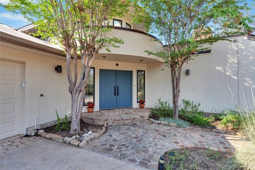 100 Derby Dr, Spicewood, TX, 78669-3148 | Card Image