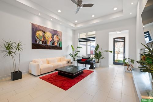 5811 N 159th St, Omaha, NE, 68116-2807 | Card Image