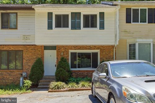 10 Helios Ct, Newark, DE, 19711-5913 | Card Image