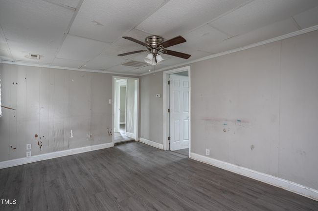 coleman-306-w-main-4 | Image 15