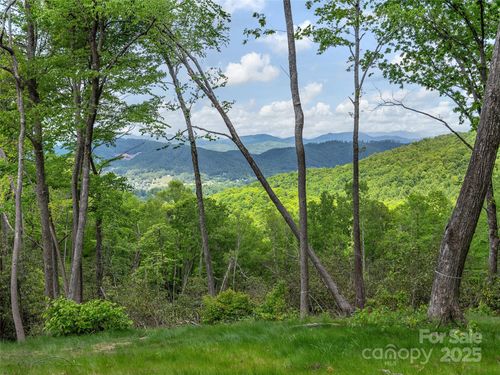 51-000 Hemlock Grove Trail, Hendersonville, NC, 28792 | Card Image