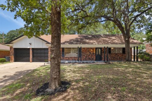 7317 Madeira Dr, Fort Worth, TX, 76112-4307 | Card Image