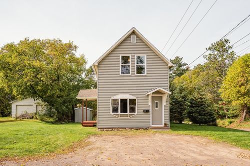 901 Spring Lake Rd, Cloquet, MN, 55720-2635 | Card Image