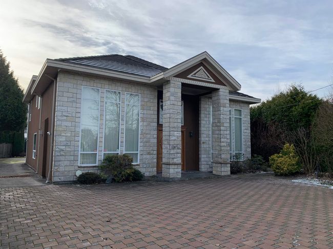9871 Pigott Road, House other with 5 bedrooms, 5 bathrooms and 6 parking in Richmond BC | Image 2
