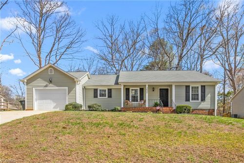 3602 River Lake Ct, Greensboro, NC, 27410-8416 | Card Image
