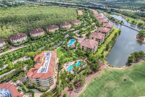 ph-b502-2738 Tiburon Blvd E, NAPLES, FL, 34109-3612 | Card Image